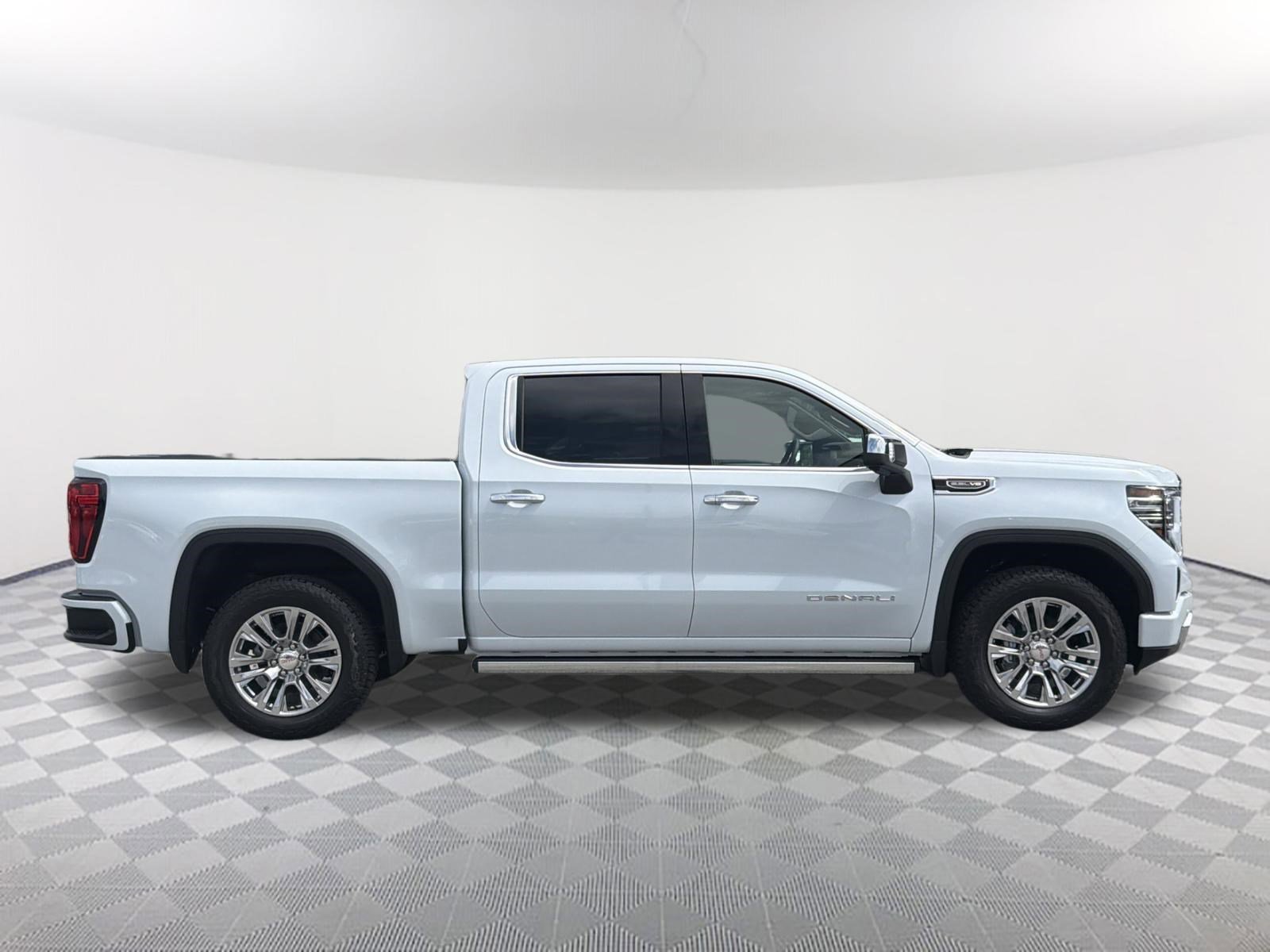 2026 GMC Sierra 1500 Denali - Photo 6