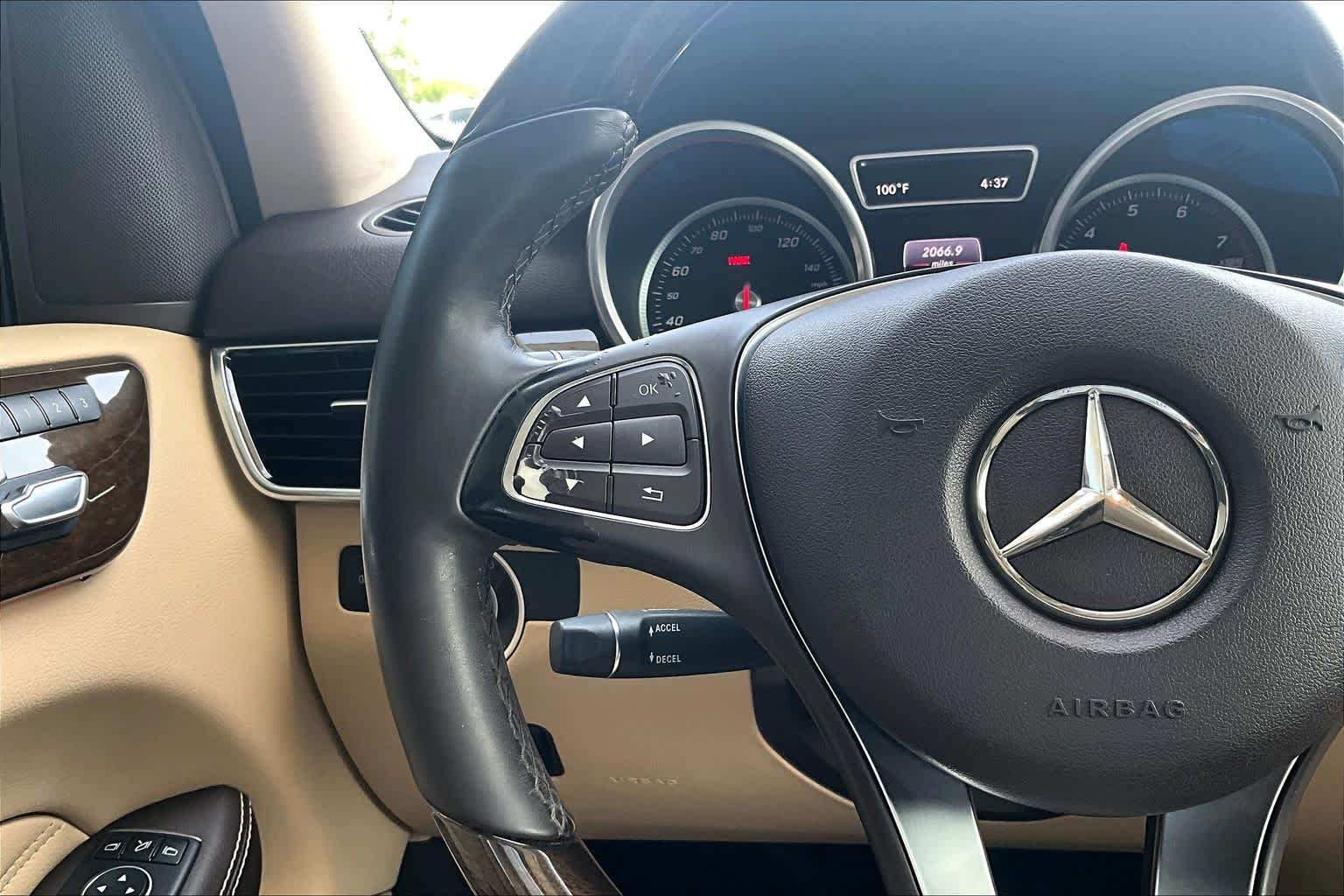 Used 2016 designo Cardinal Red Metallic Mercedes-Benz GLE 350 image 21