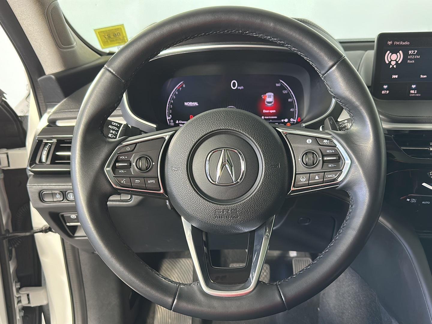 Used 2023 Platinum White Pearl Acura SH-AWD w/Tech image 9