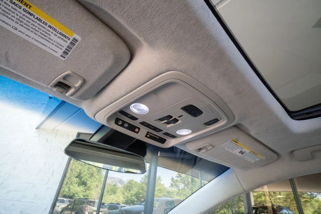 Used 2014 Silver Cadillac Platinum image 16