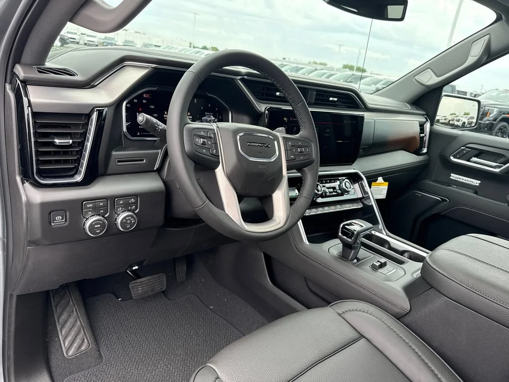 2026 GMC Sierra 1500 Denali - Photo 17