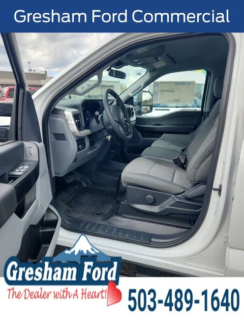 2026 Ford F-350 Super Duty Chassis Cab XL - Photo 12