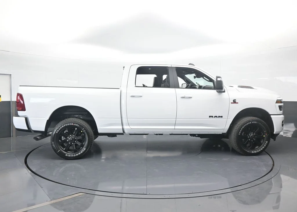 New 2026 Bright White Clear-Coat Exterior Paint RAM Laramie image 7