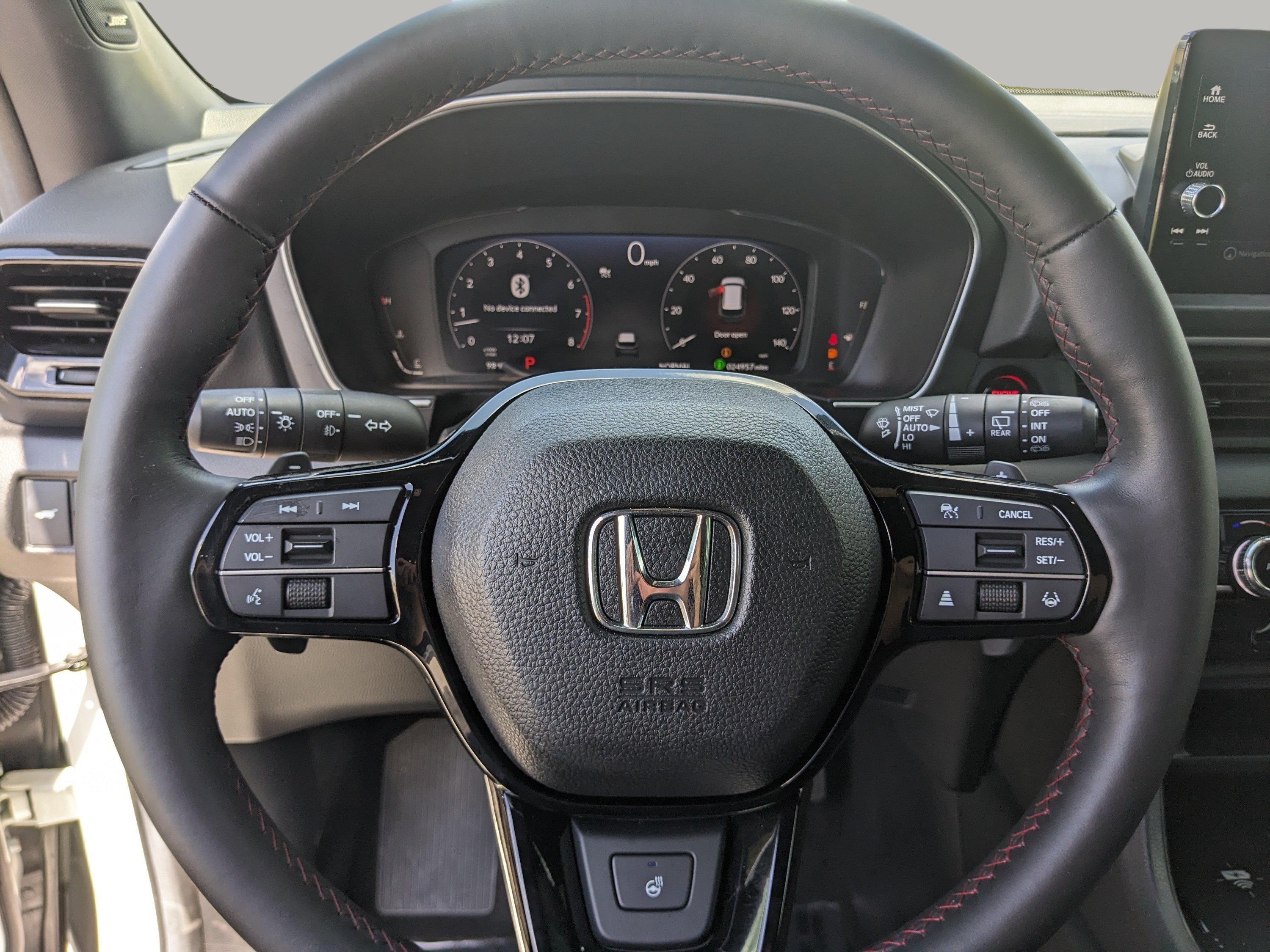 Certified Used 2025 Platinum White Honda Black Edition image 34