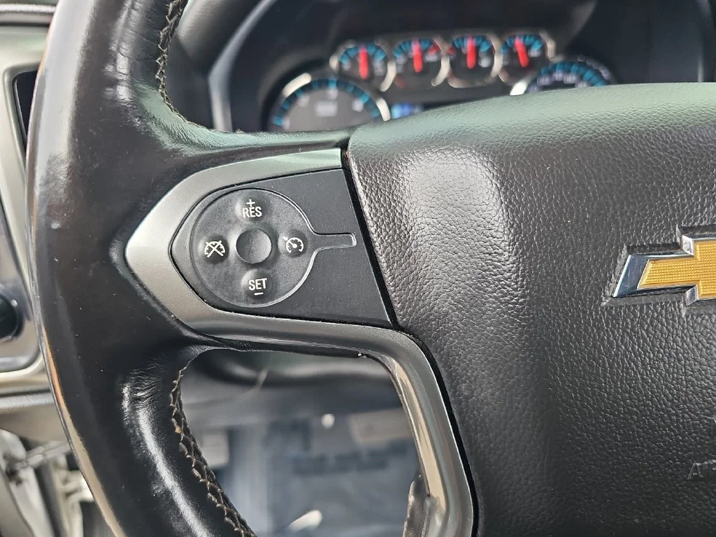 Used 2018 Silver Chevrolet LT image 16