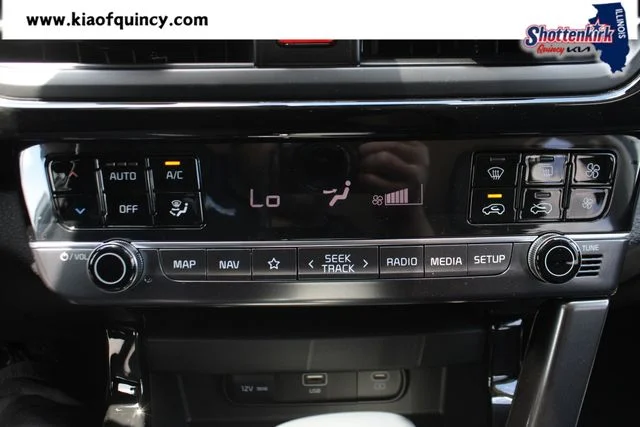 New 2026 White Kia S image 31