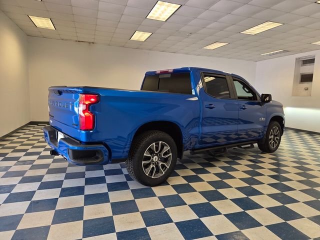 Used 2022 Blue Chevrolet RST image 7