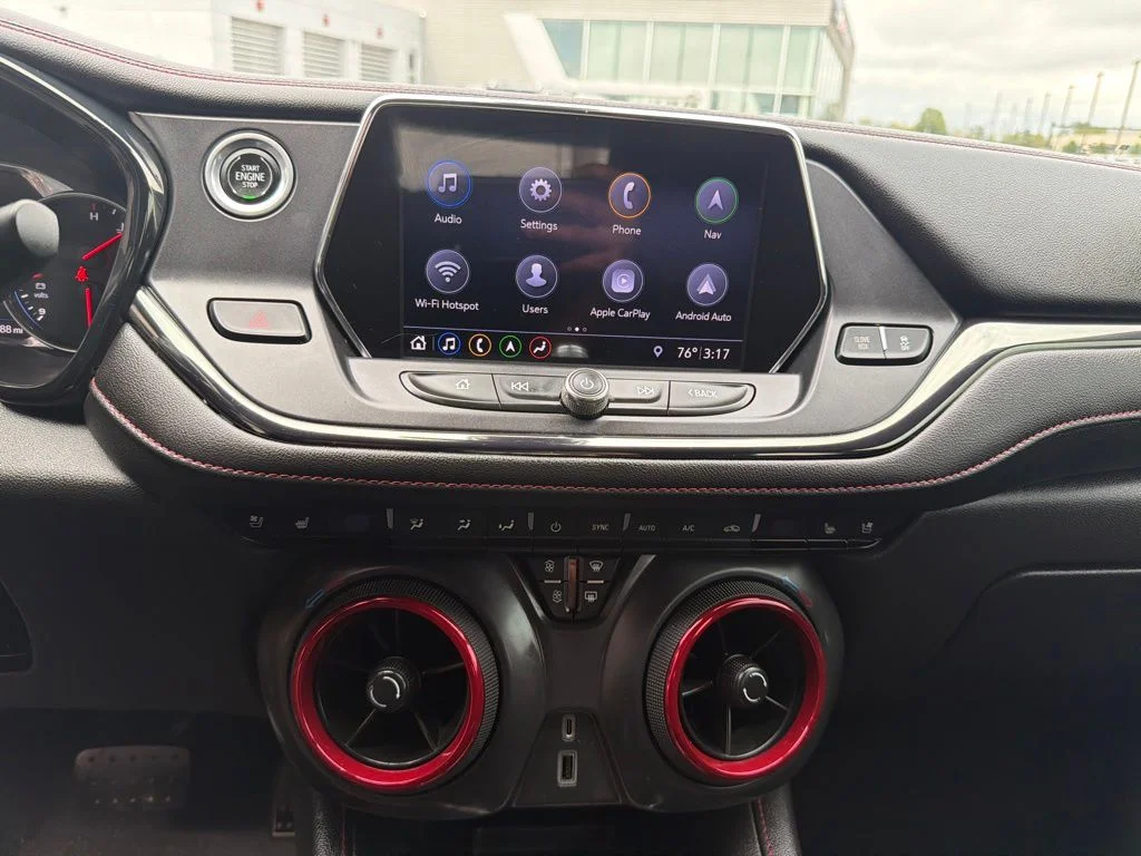 Used 2019 Gray Chevrolet RS image 9