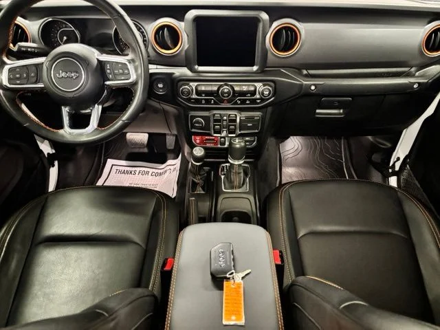 Used 2023 White Jeep Mojave image 9