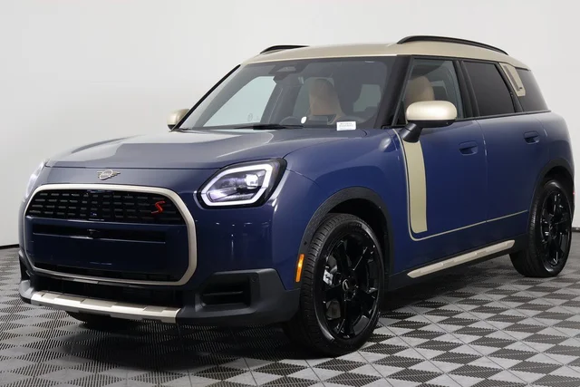 2027 MINI Countryman Iconic