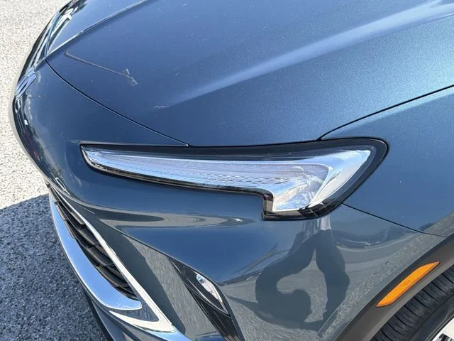Used 2024 Blue Buick Preferred image 8