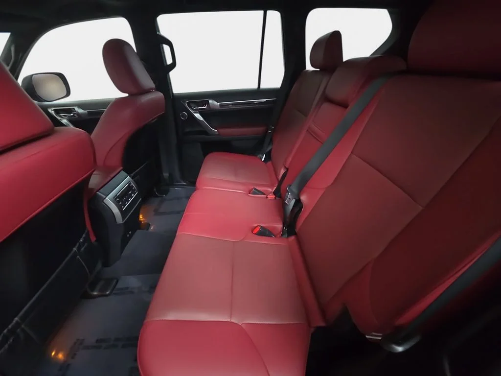 Certified Used 2022 Black Lexus 460 image 18