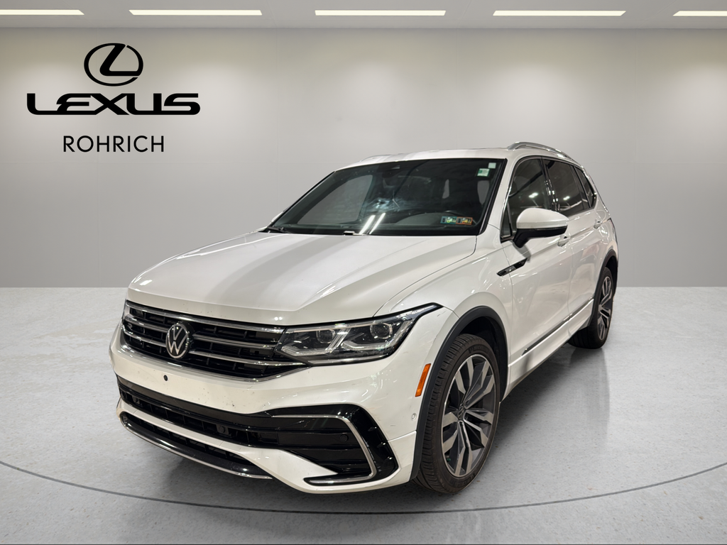 Used 2022 White Volkswagen 2.0T SEL R-Line image 1