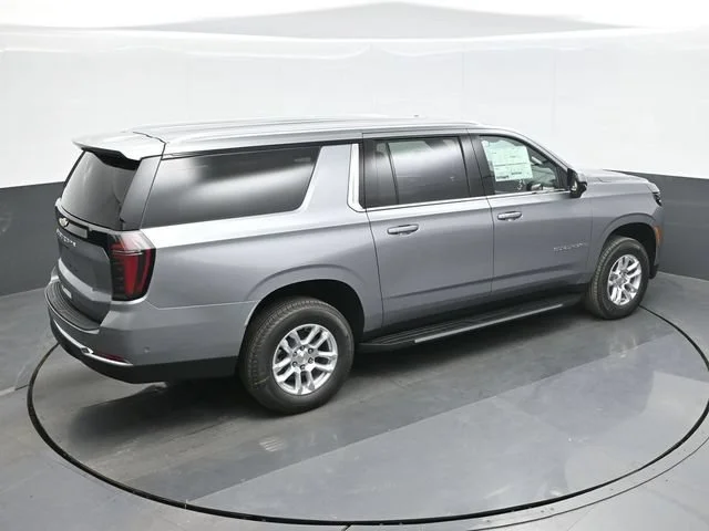 2026 Chevrolet Suburban LS - Photo 15