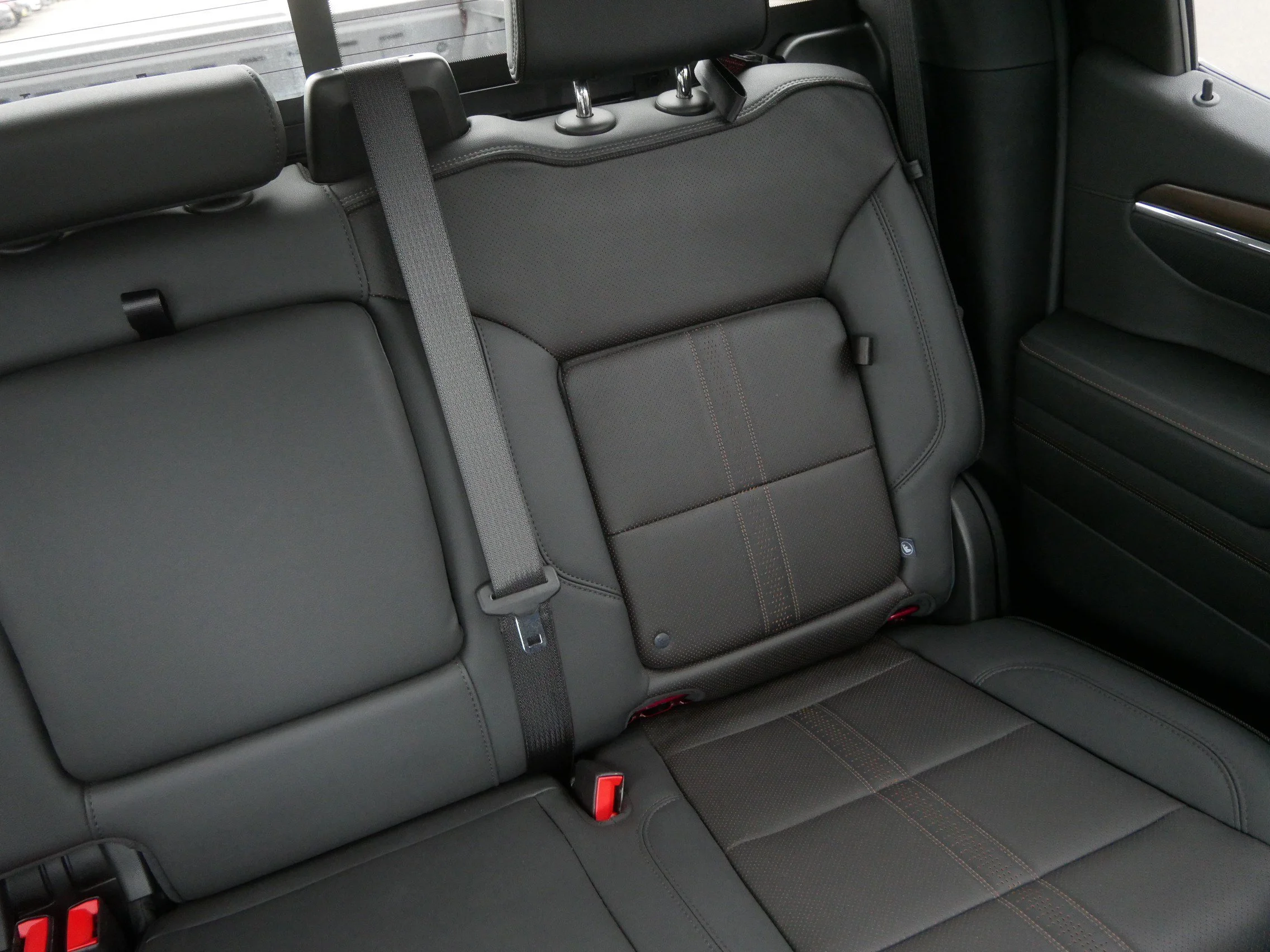 Used 2024 Red Chevrolet High Country image 14