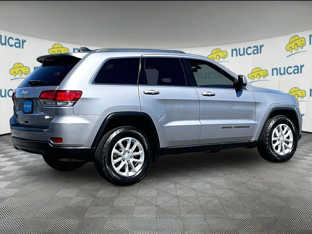 Used 2021 Silver Jeep Laredo E image 6