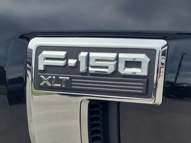 Used 2024 Black Ford XLT image 9