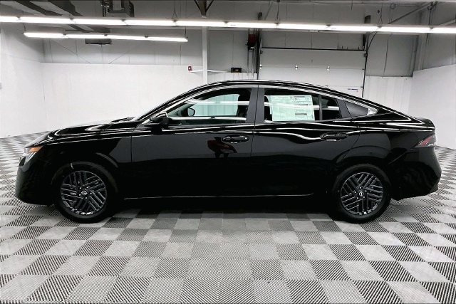 New 2026 Super Black Nissan SV image 18