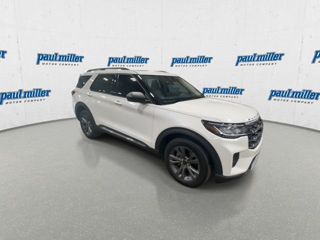 Certified Used 2025 White Metallic Ford Active image 3