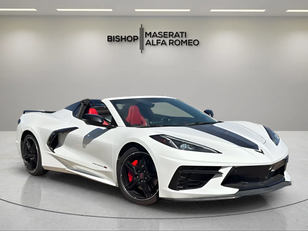 Used 2022 White Chevrolet Stingray image 1