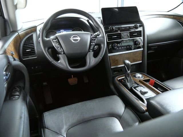 Certified Used 2024 Silver Nissan SL image 4