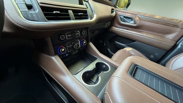 Used 2024 Beige Chevrolet High Country image 14