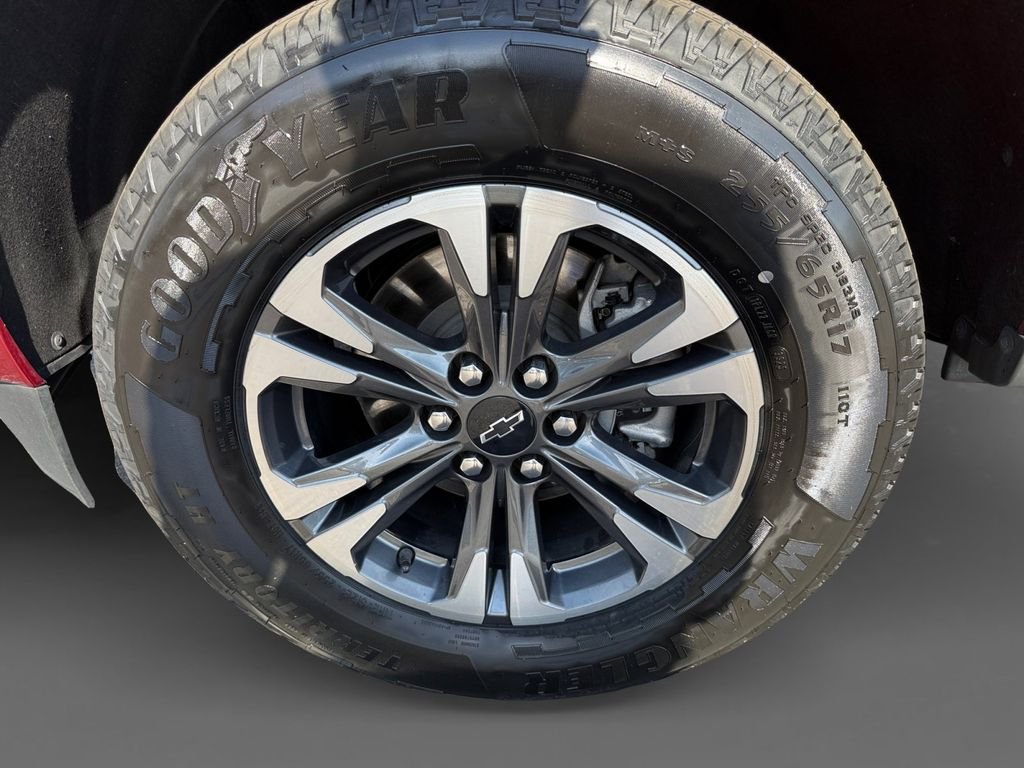 Used 2021 Red Chevrolet Z71 image 14