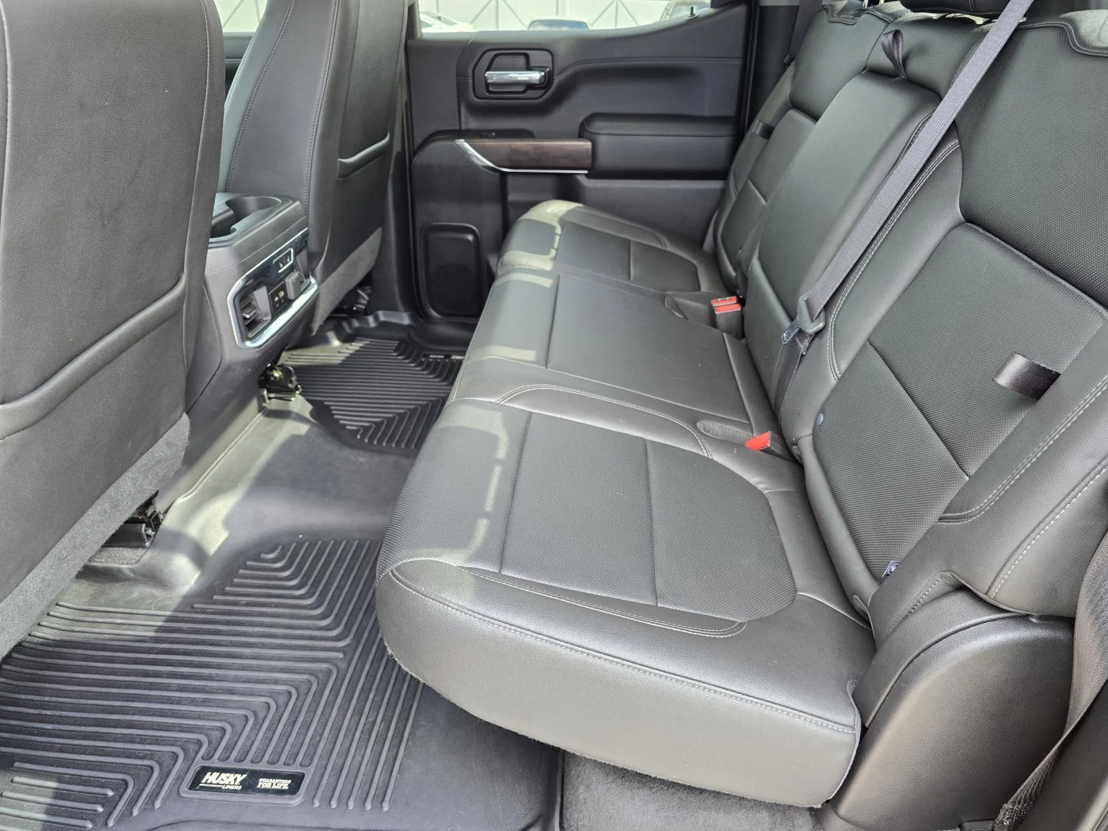 Used 2019 ONYX BLACK GMC SLT image 10