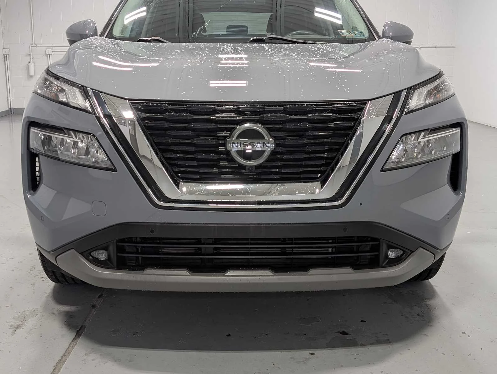 Used 2021 BOULDER GRAY PE Nissan SL image 2