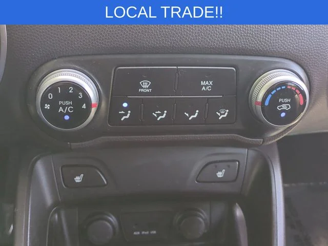 Used 2013 Red Hyundai GLS image 24