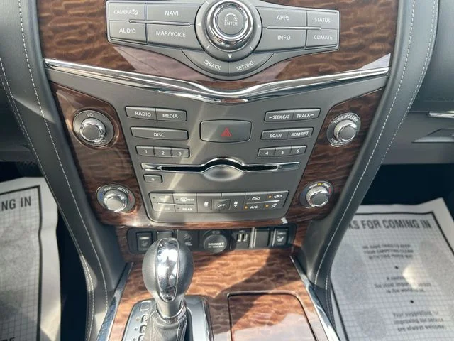 Used 2018 Blue Nissan SL image 19