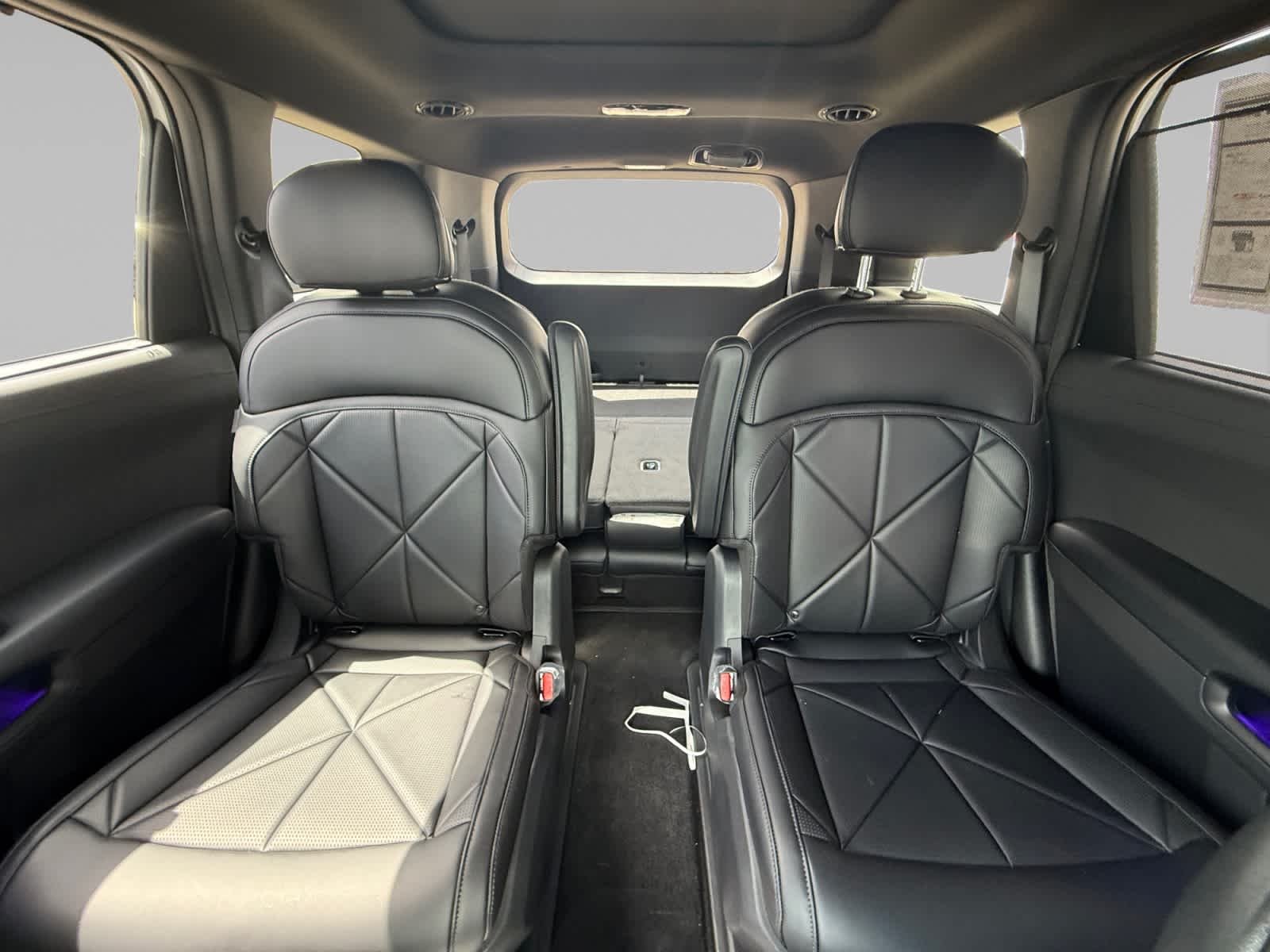 2027 Kia Telluride SX - Photo 22