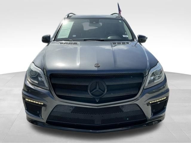 Used 2016 Gray Mercedes-Benz GL 550 image 10