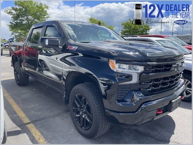 2025 Chevrolet Silverado 1500 LT Trail Boss 4X4 Crew Cab Short Box's photo