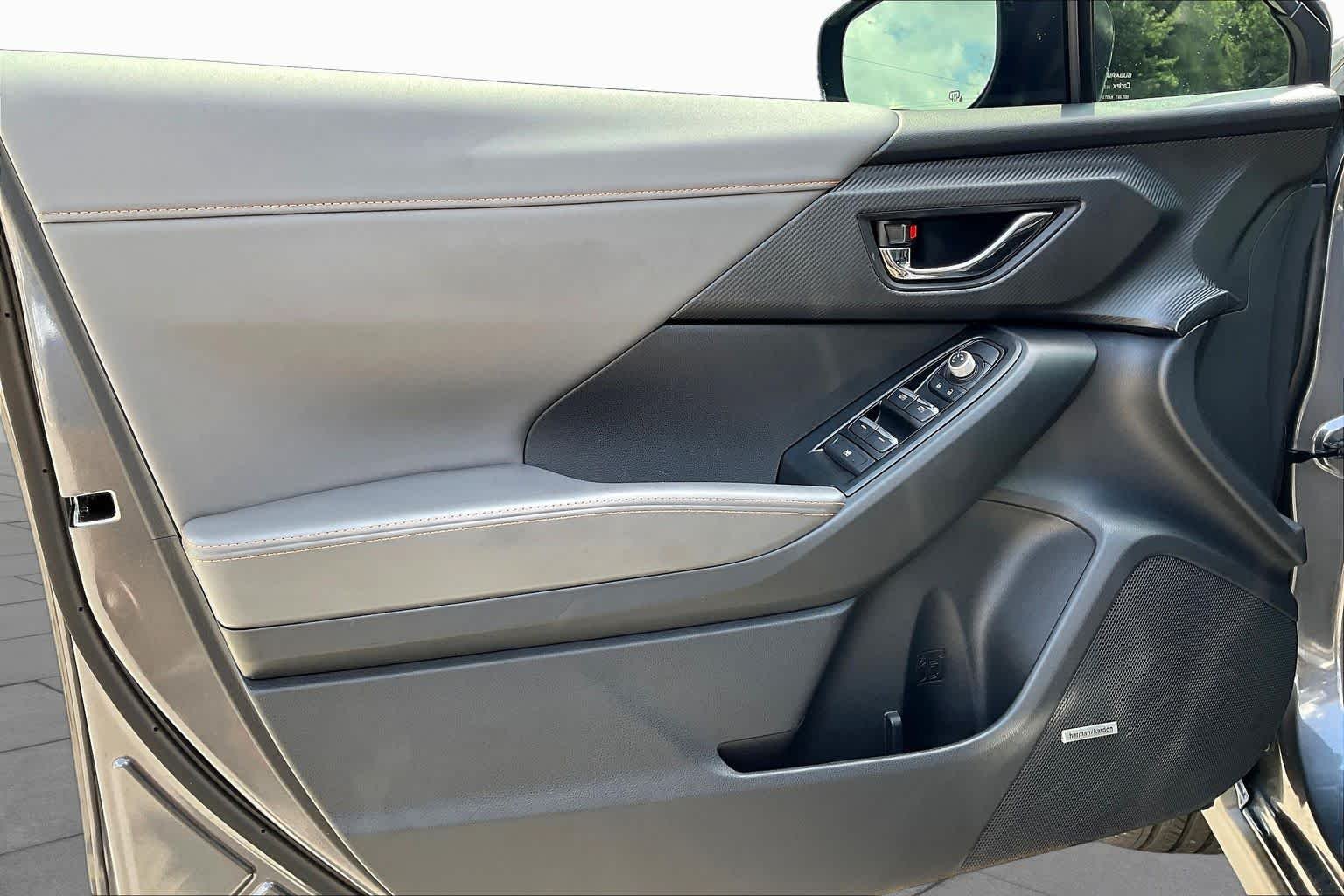 Used 2025 Magnetite Gray Metallic Subaru Limited image 22
