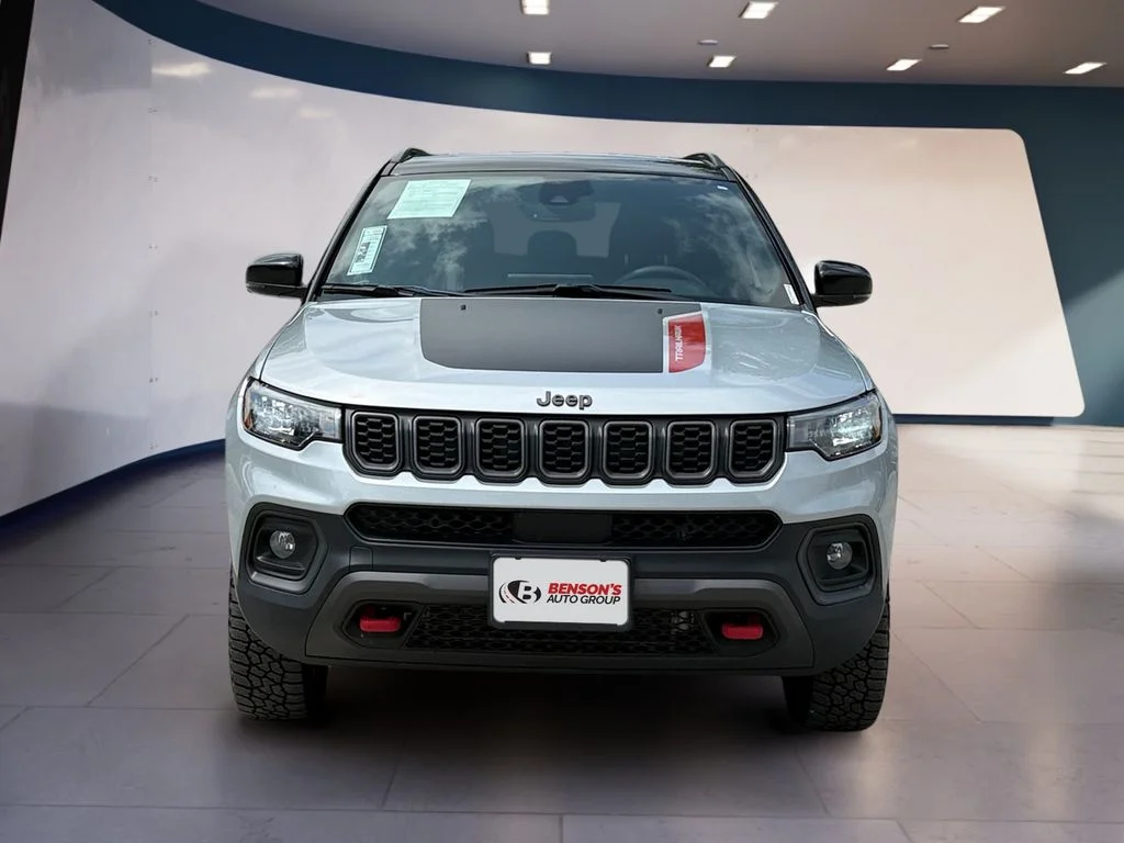 2025 Jeep Compass Trailhawk - Photo 8