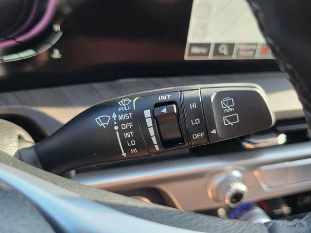 Used 2023 Gray Kia EX image 39
