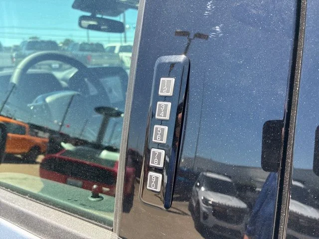 New 2026 Iconic Silver Metallic Ford Lariat® image 4