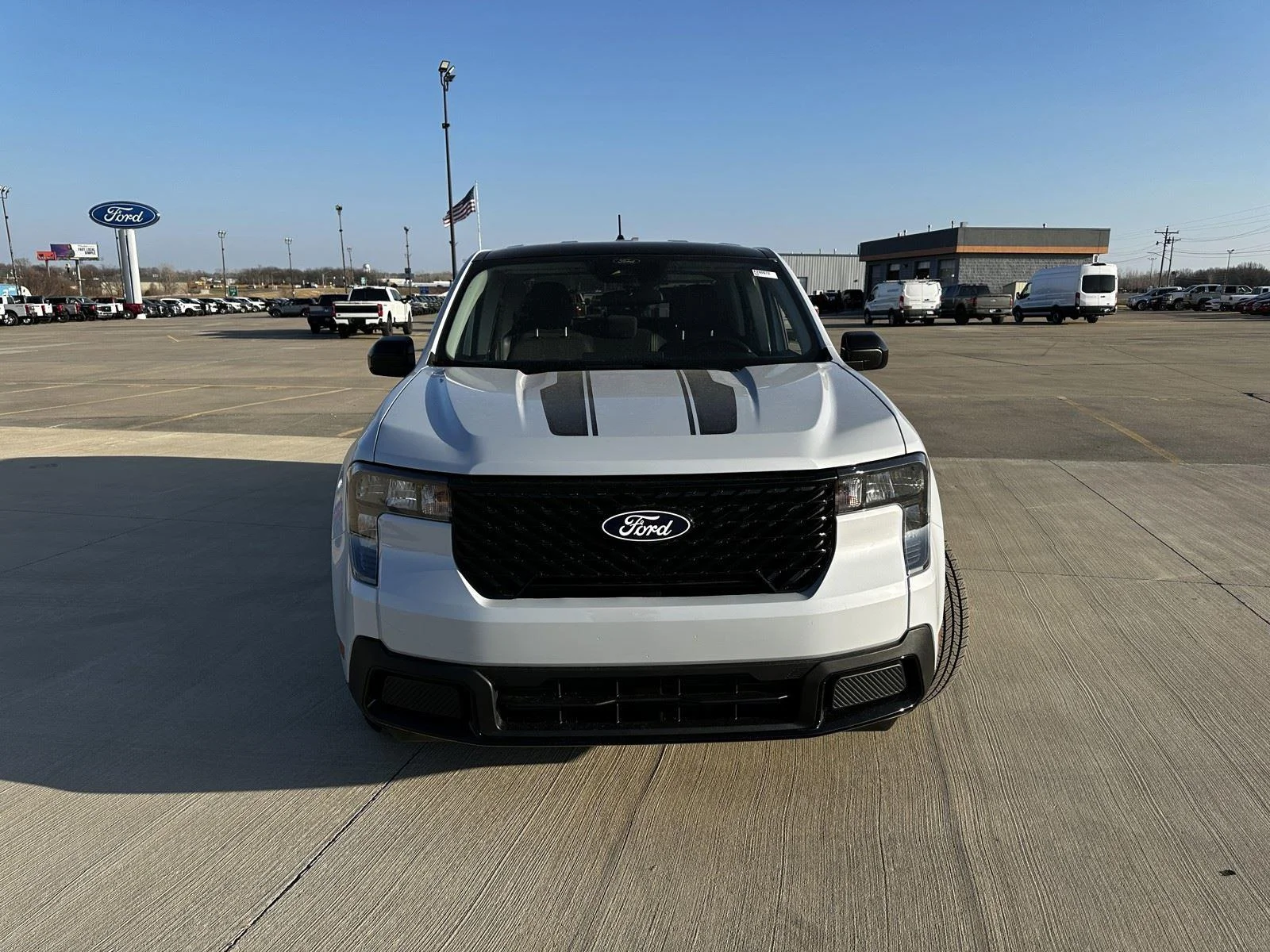 New 2026 Space White Metallic Ford XLT image 3