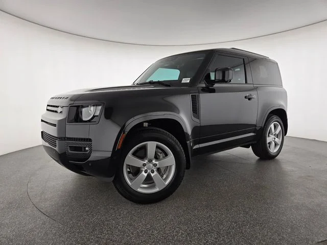 2024 Land Rover Defender 90 X-Dynamic SE P400's photo