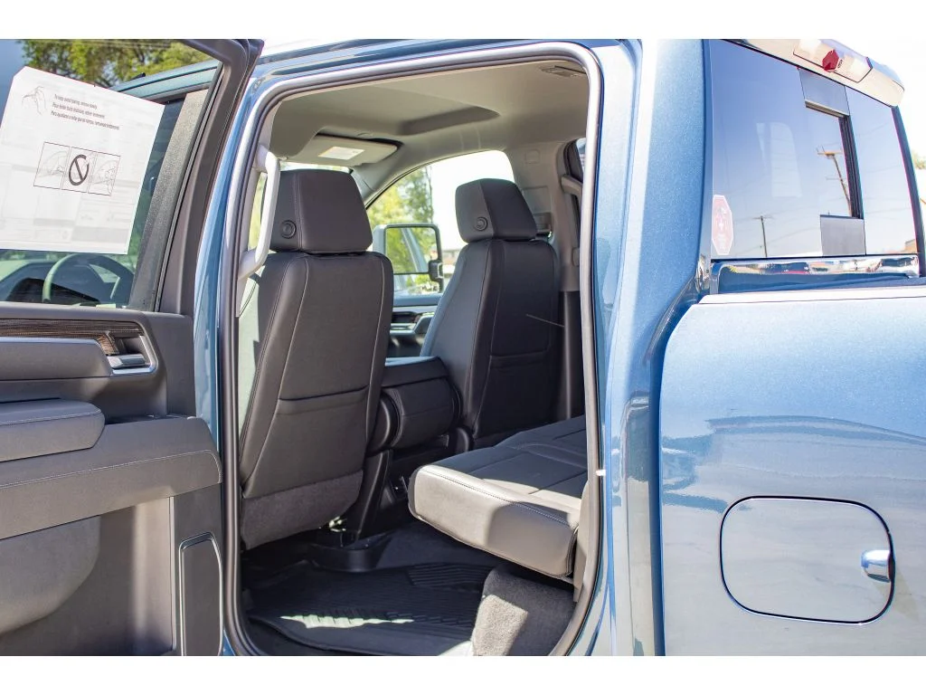 New 2026 Lakeshore Blue Metallic Chevrolet LT image 14