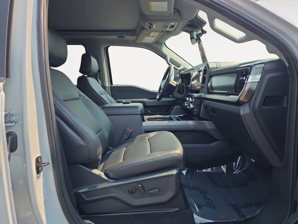 New 2026 AVALANCHE Ford LARIAT image 11