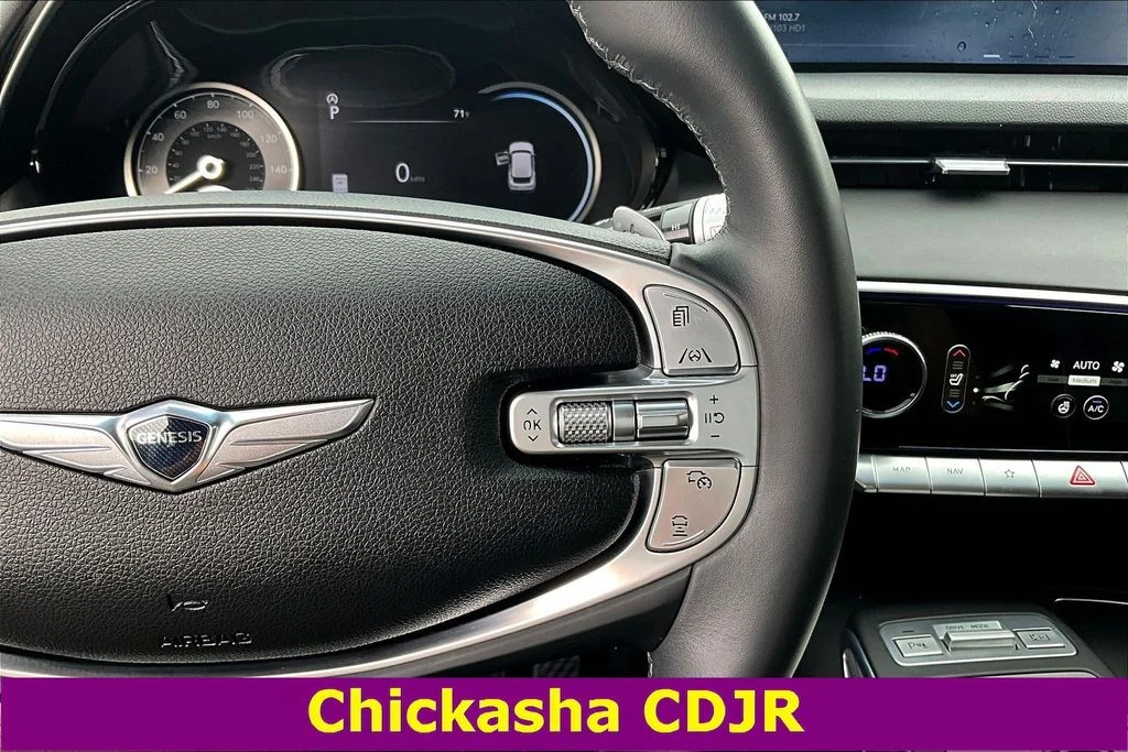 Used 2023 Gray Genesis 2.5T image 11