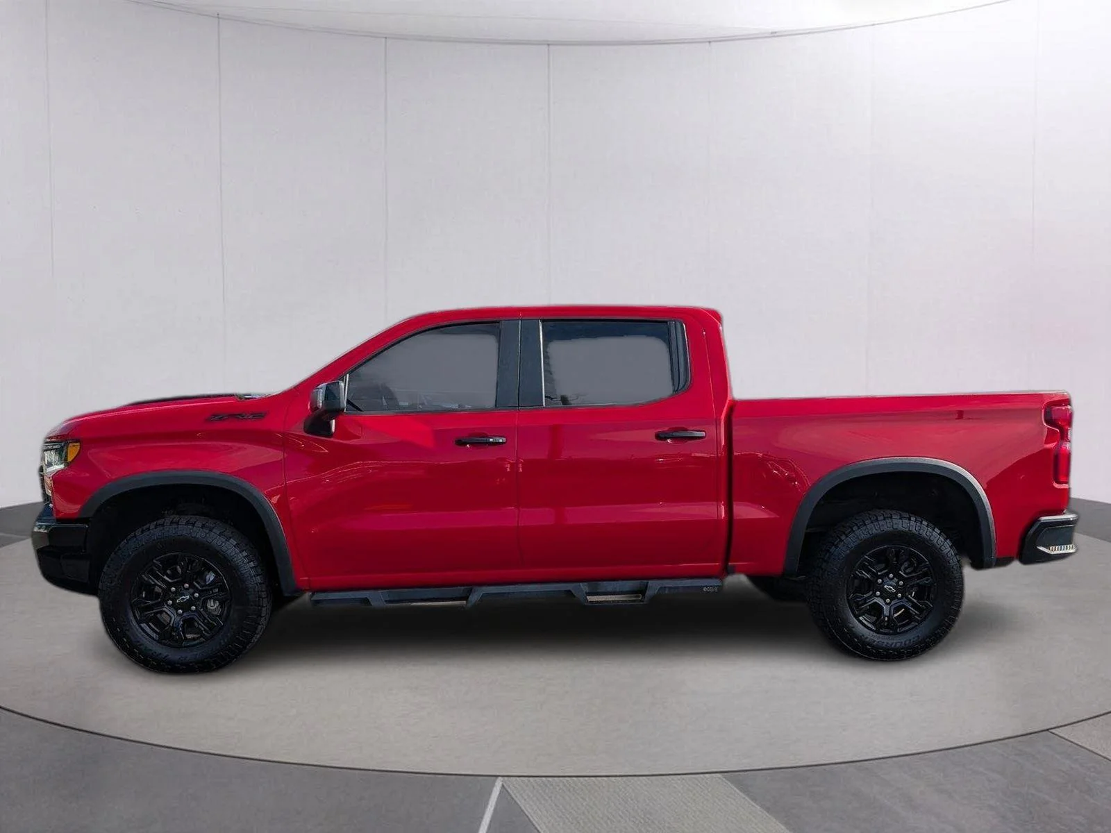 Used 2023 Red Hot Chevrolet ZR2 image 2