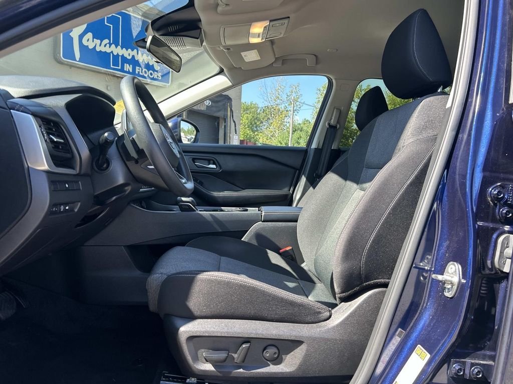 Used 2024 Blue Nissan SV image 14