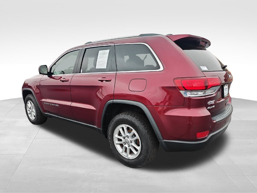 Used 2020 Red Jeep Laredo E image 3