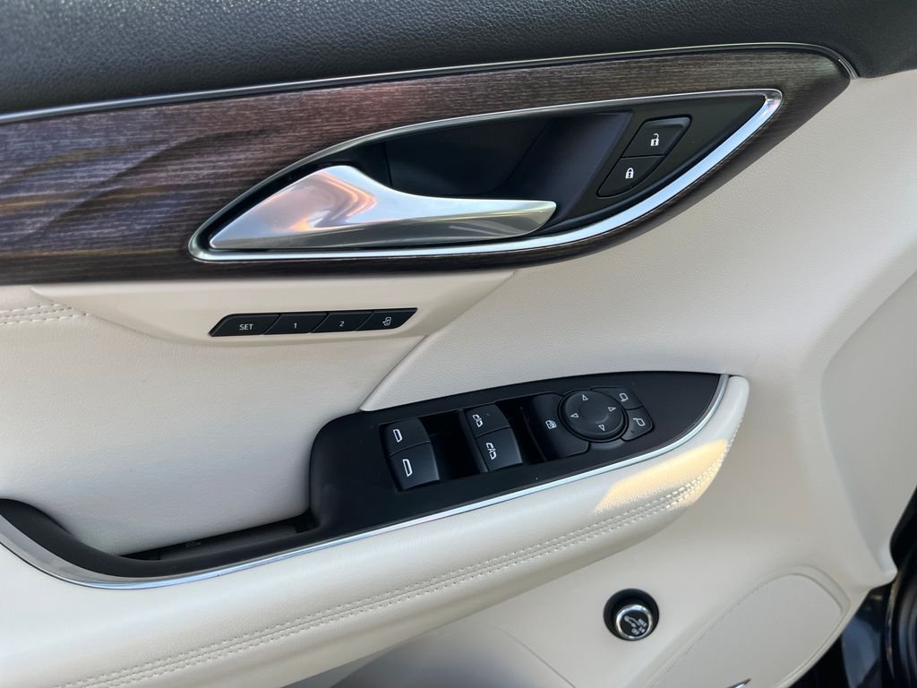 Used 2023 Black Buick Avenir image 10