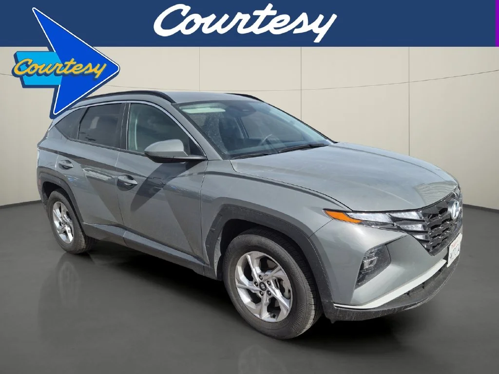 Used 2024 Gray Hyundai SEL image 1