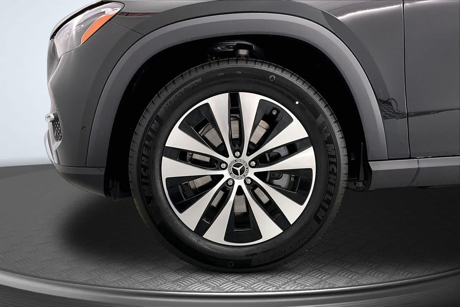 New 2026 Black Mercedes-Benz GLE 350 image 8