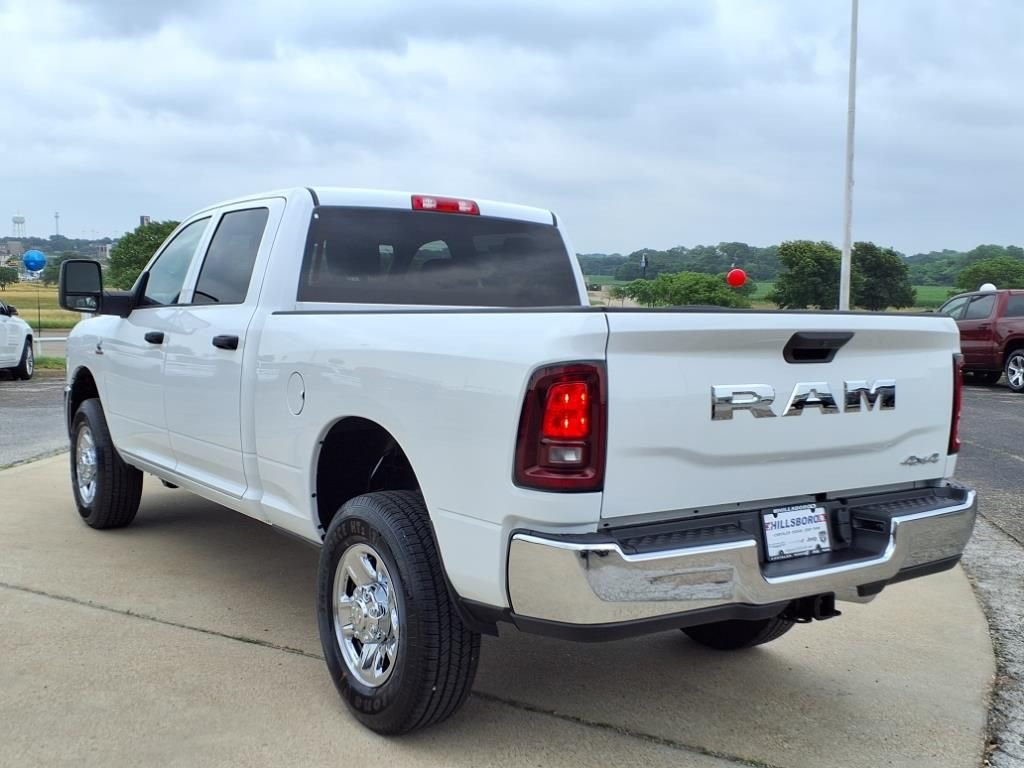 New 2025 Bright White Clear-Coat Exterior Paint RAM Tradesman image 5
